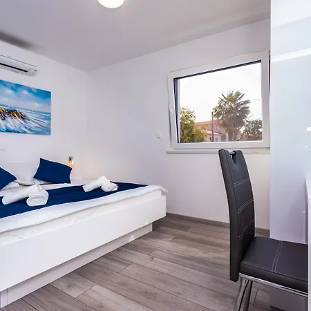 Luxury Lucica Apartman Malinska