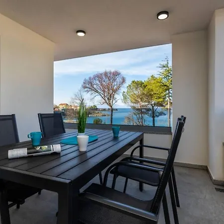 Luxury Lucica Malinska