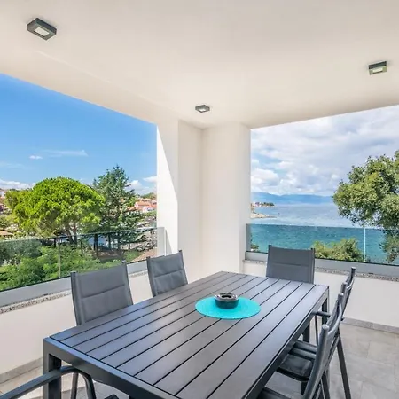 Luxury Lucica Apartman *