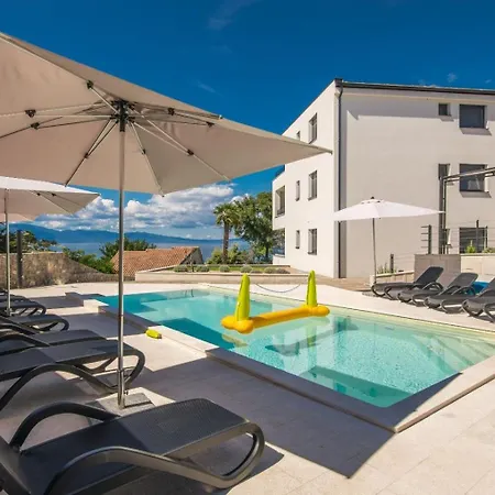 Luxury Lucica Apartman Malinska